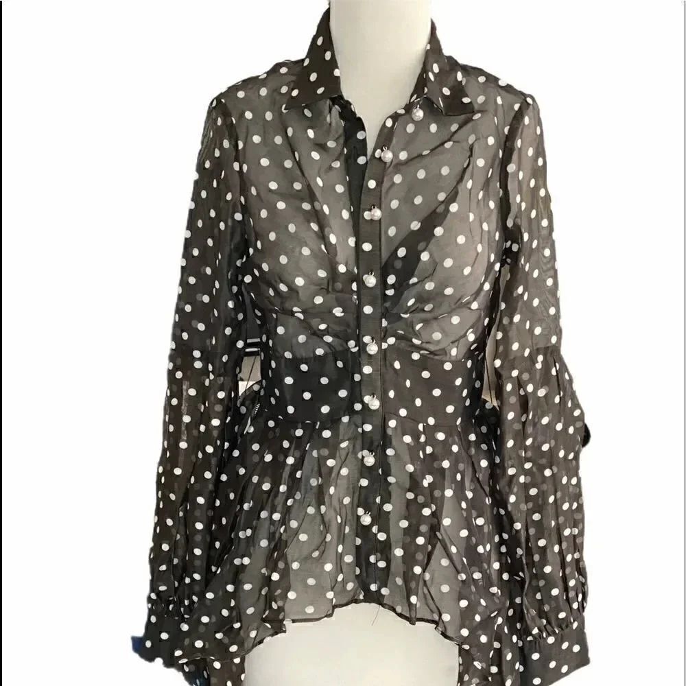 GLORY ON DISPLAY BLOUSE